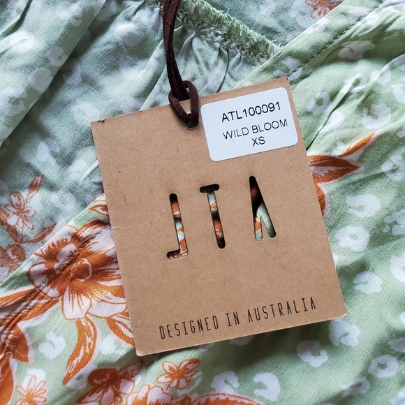 Australian Bohemian Dress - Picture 3 of 3